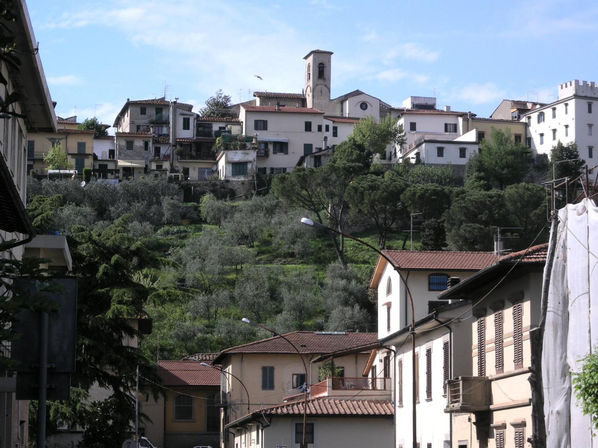 Appartamenti La Piazzetta Vicino A Firenze Signa Exterior photo